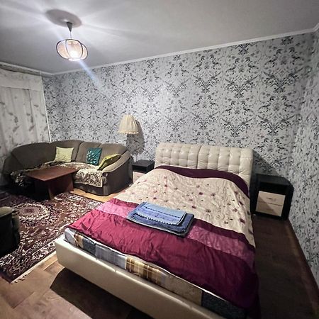 Однокомнатная квартира на Алмазном Полтава Экстерьер фото